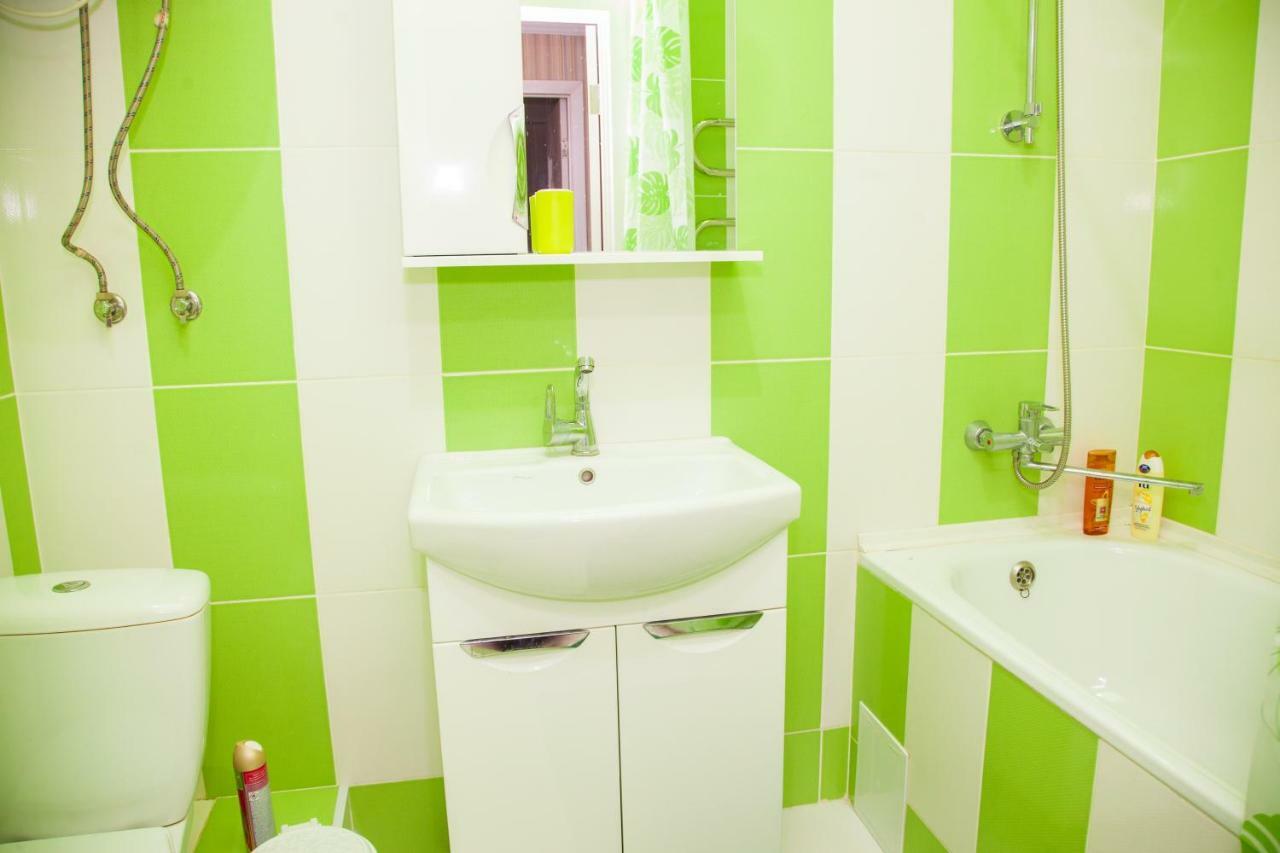 Semi-luxury Apartment on Zaporozhskaya 9 Zaporizhia Kültér fotó